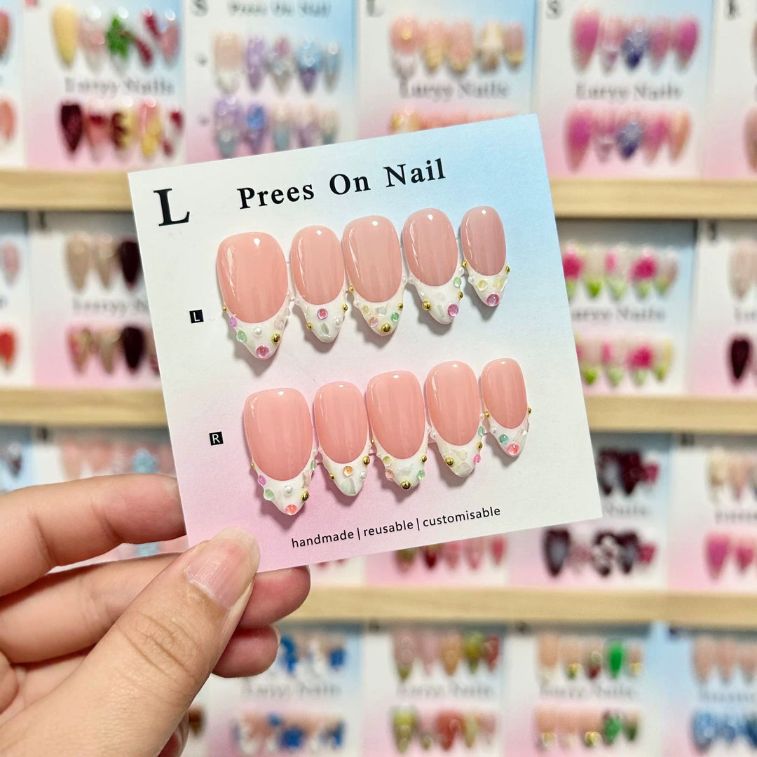 Customizable Decorative Press-On Nails