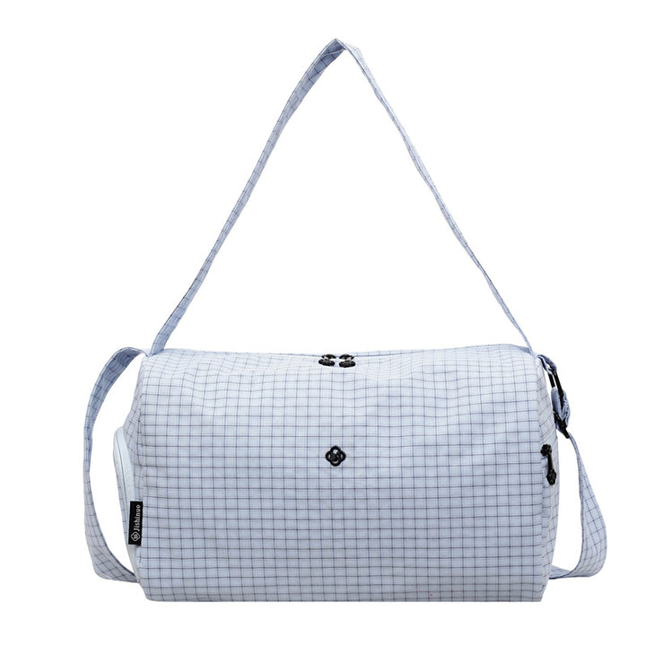 Women’s sporty and stylish travel bag Stornfield