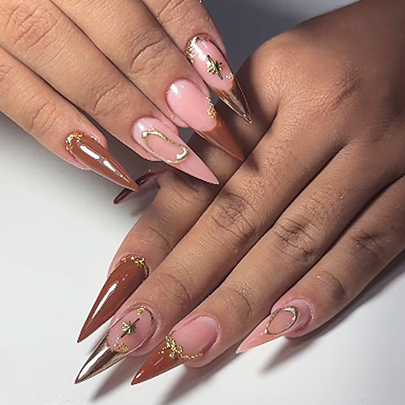 Elegant Decorative Press-On Nail Set with Gold Accents Stornfield