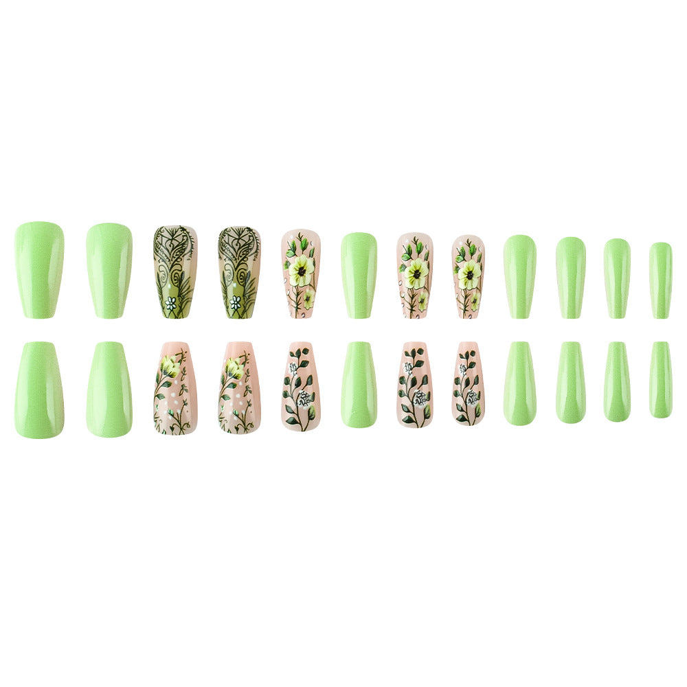 Floral Patterned Gel Nail Art Set Stornfield