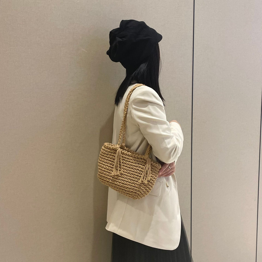 Hand-knotted shoulder bag Stornfield
