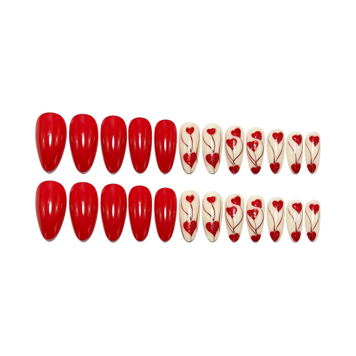 Art nails in elegant heart design Stornfield