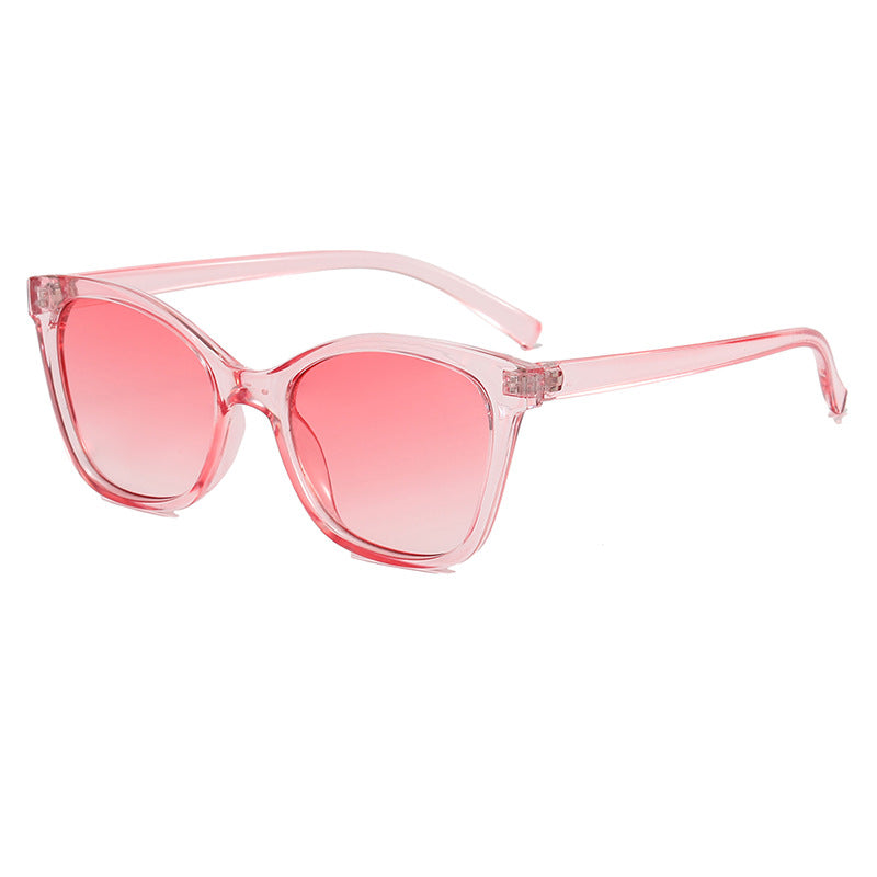 Women’s elegant sunglasses in a modern cat-eye style Stornfield