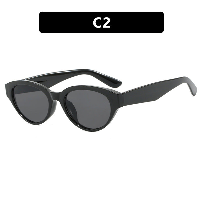 Women's Cat-Eye Sunglasses with protective UV filter and elegant frame Stornfield