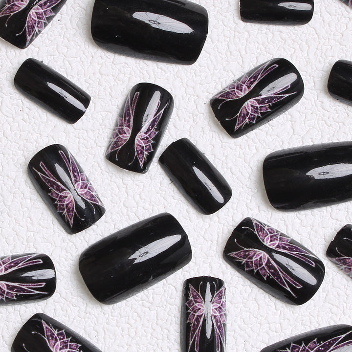 Artistic Press-On Nail Design Stornfield