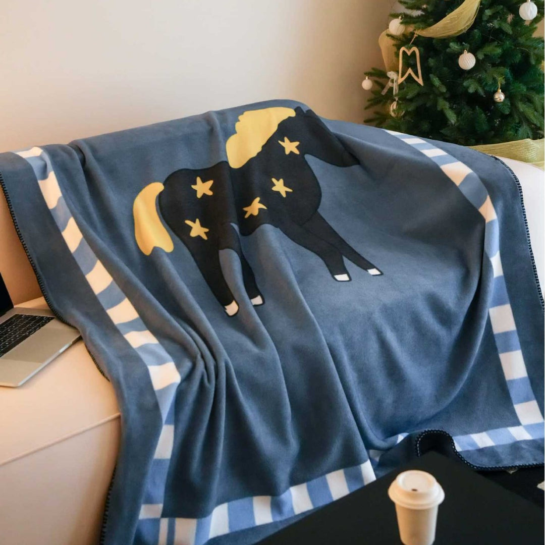 Plush Decorative Fleece Throw Blanket with Star-Pony Motif
