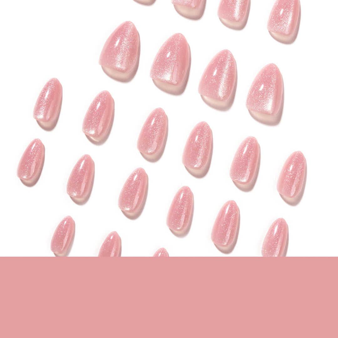 Sparkling Nail Art with elegant high-gloss finish Stornfield