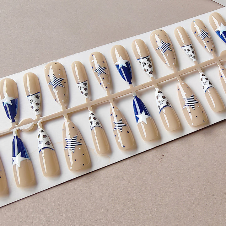 Artificial nails in creative star design Stornfield
