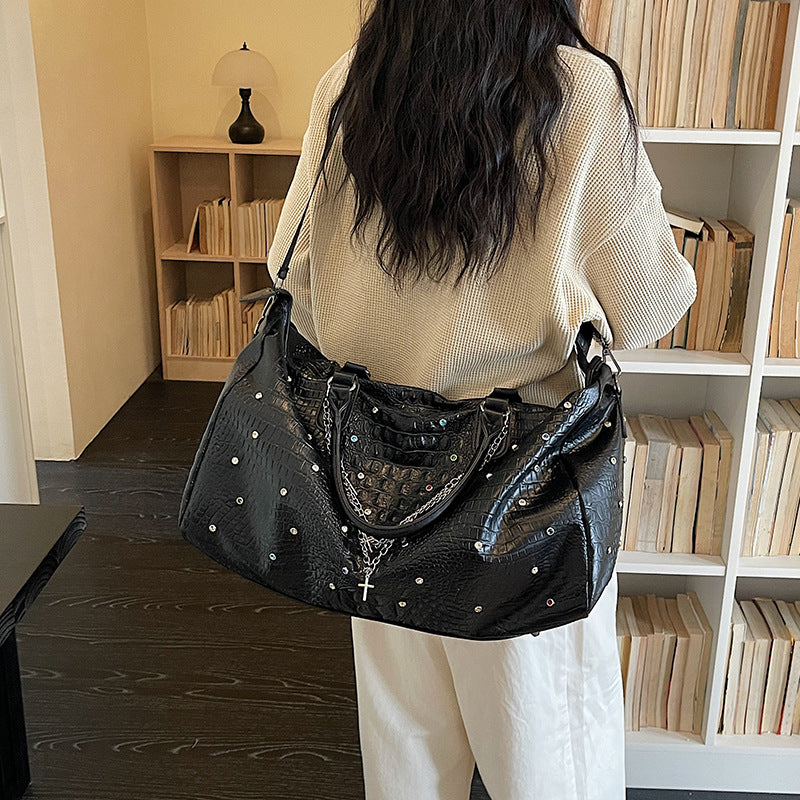 Elegant sports and travel bag in modern design Stornfield