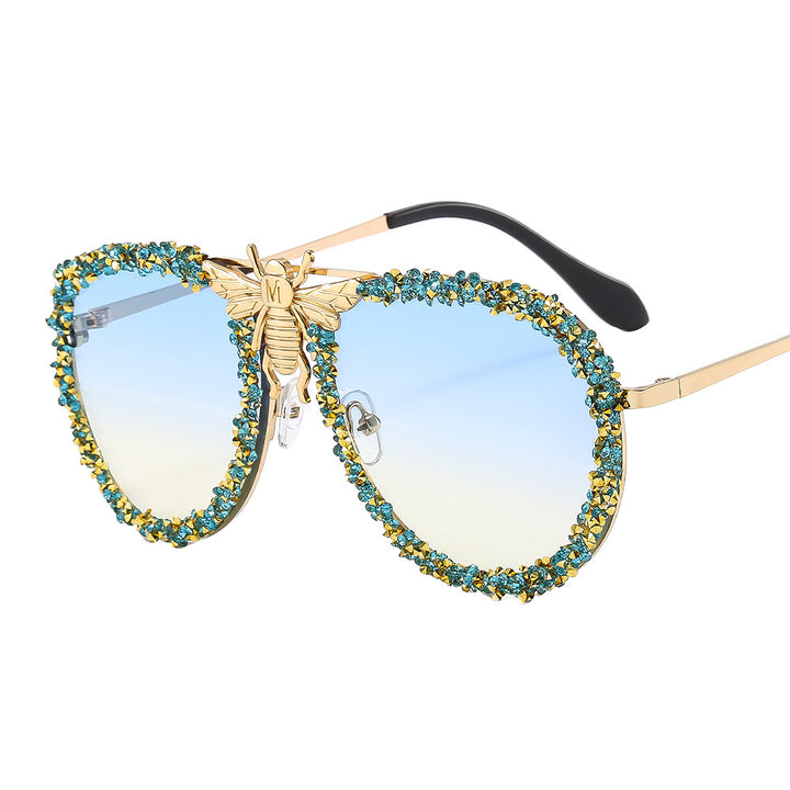Women Glamorous Oversized Sunglasses with Unique Decorative Frame Stornfield