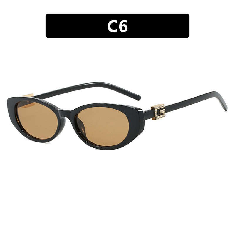 Women's cat-eye sunglasses with elegant metal frame and protective UV filter Stornfield
