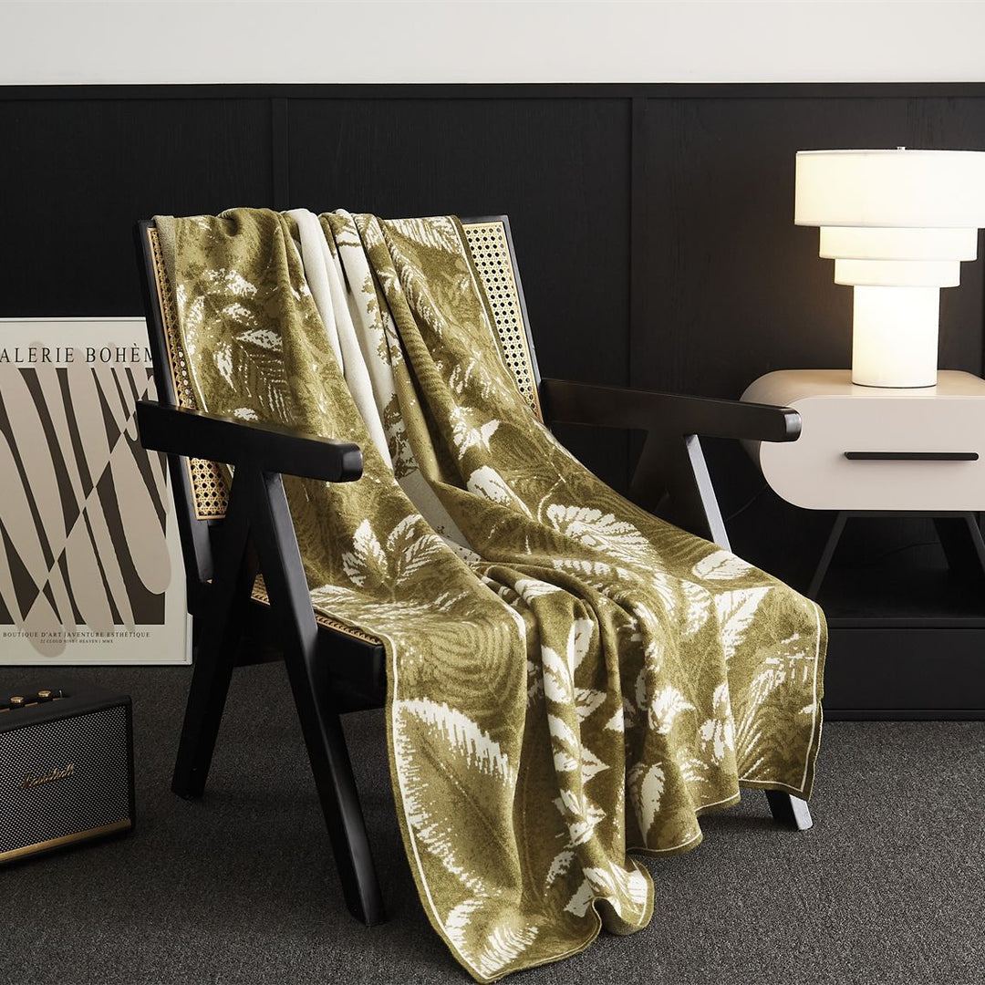 Luxury Jacquard Cotton Throw Blanket with Botanical Pattern