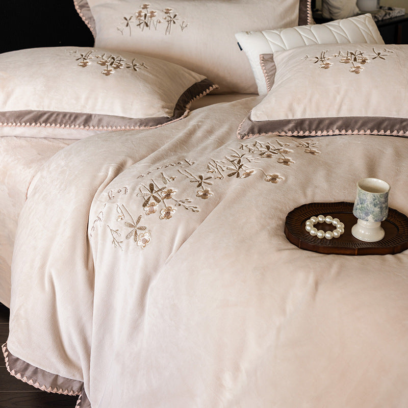 Luxurious bedding set