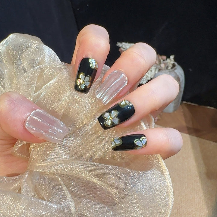 Floral Pattern Nail Art Set Stornfield