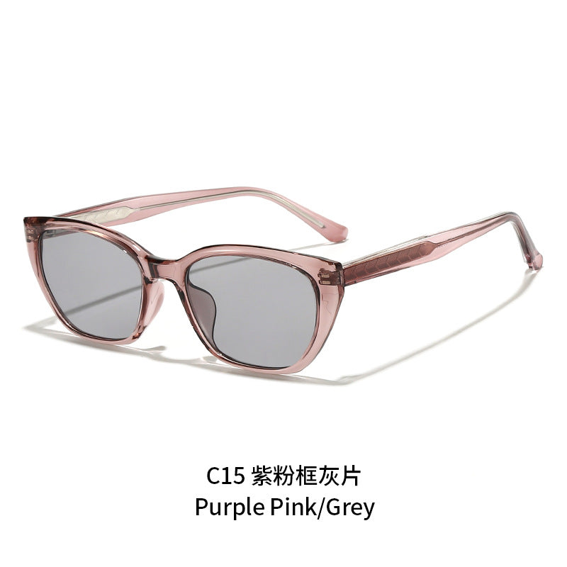 Women's futuristic sunglasses with striking frame Stornfield