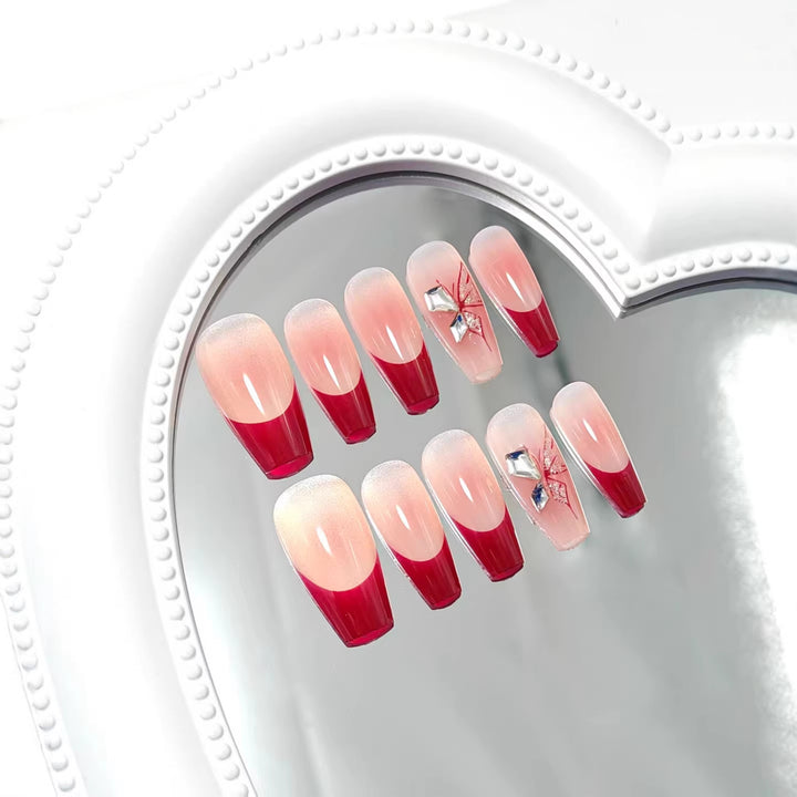 Artificial High Gloss Artificial Nails with Elegant Decorations Stornfield