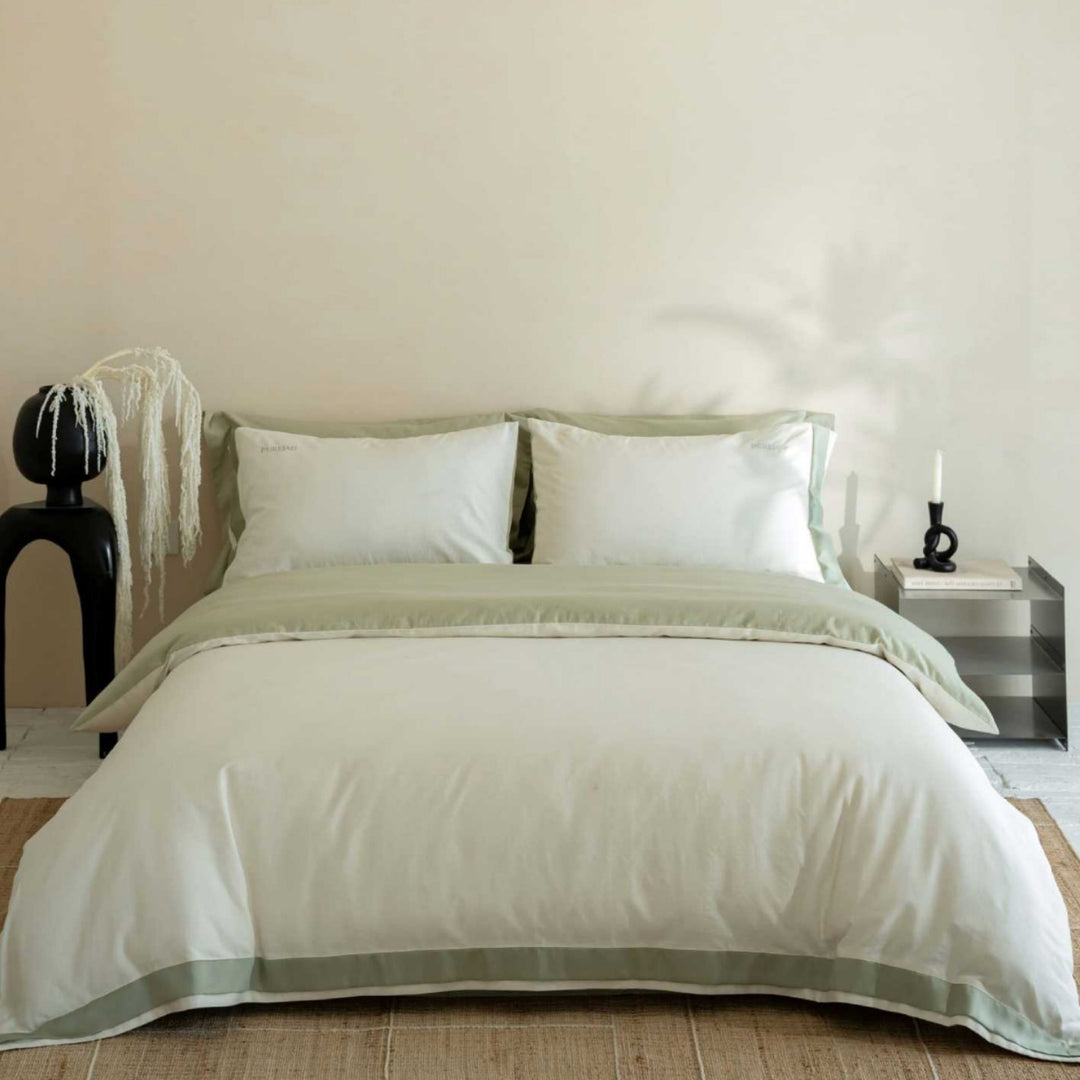 Premium bedding set made of cotton satin with fine cassette trim and hotel closure