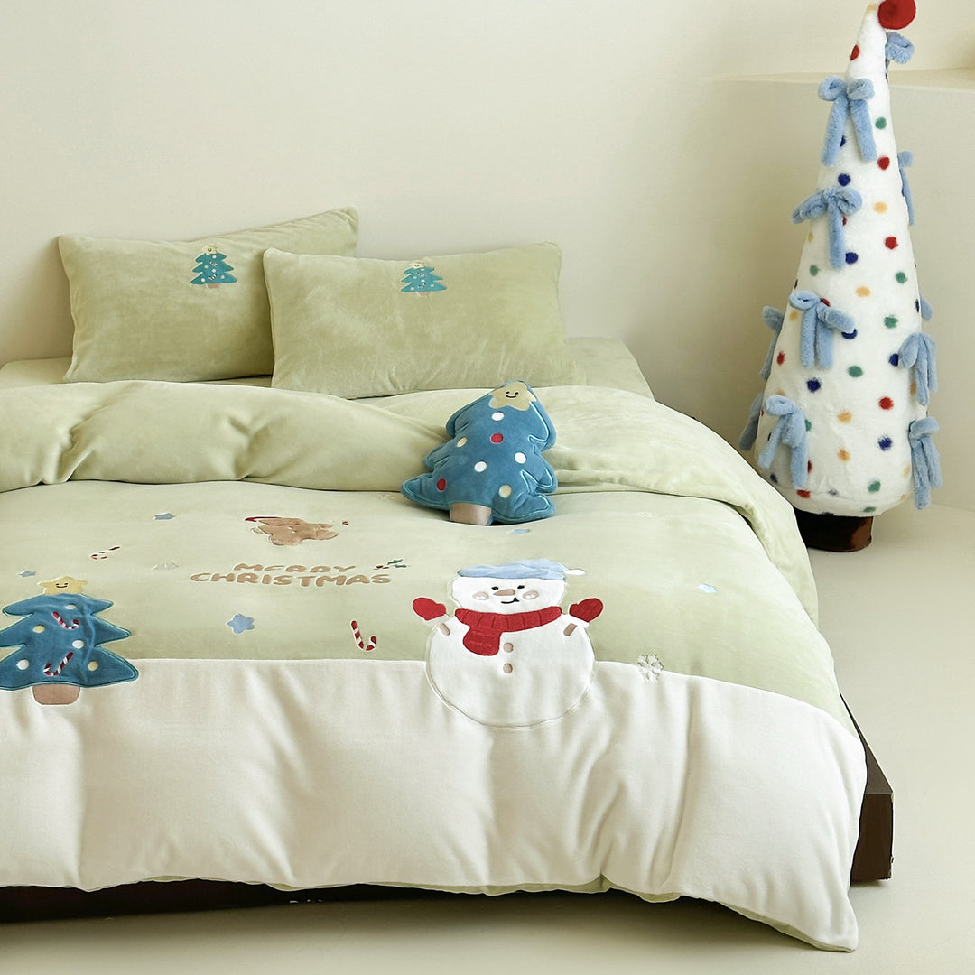 Cozy bedding set with embroidered cartoon dog motifs