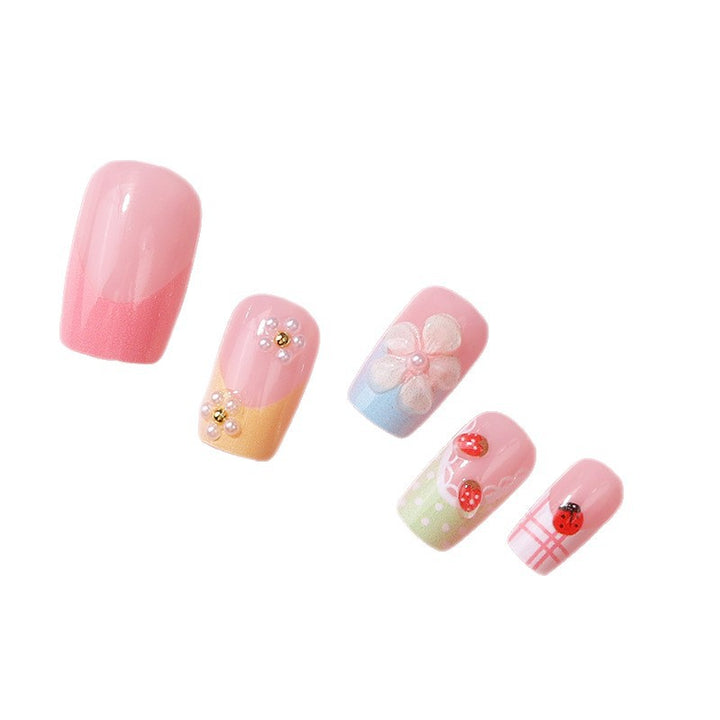 Floral Press-On Nail Art Set Stornfield