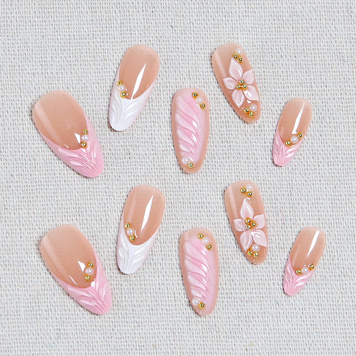 Artificial nail set with filigree floral design and elegant glitter Stornfield