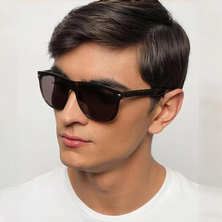 Women's classic sunglasses in trendy rectangular design Stornfield