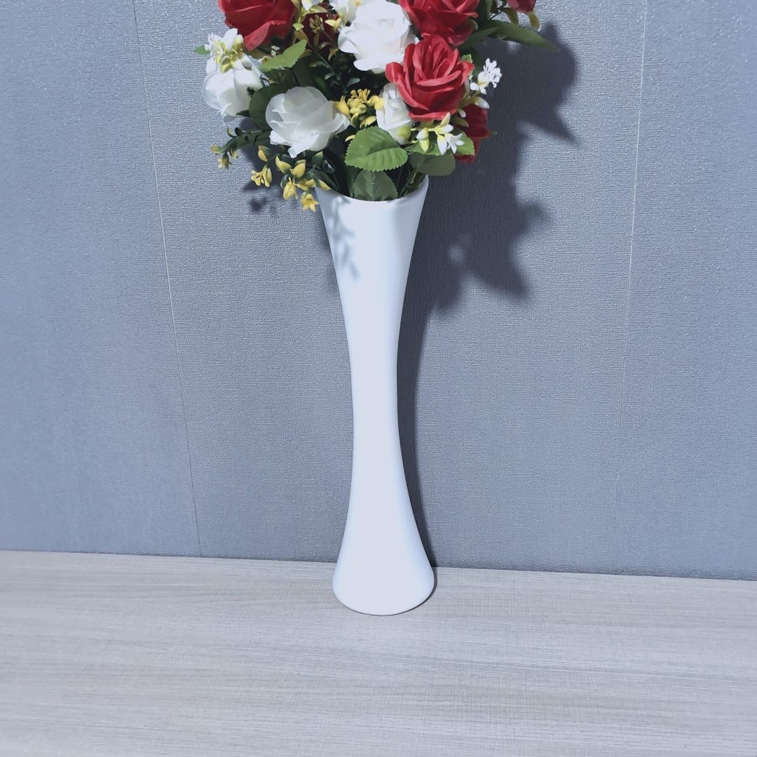 Elegant Sculptural Floor Vase Stornfeild