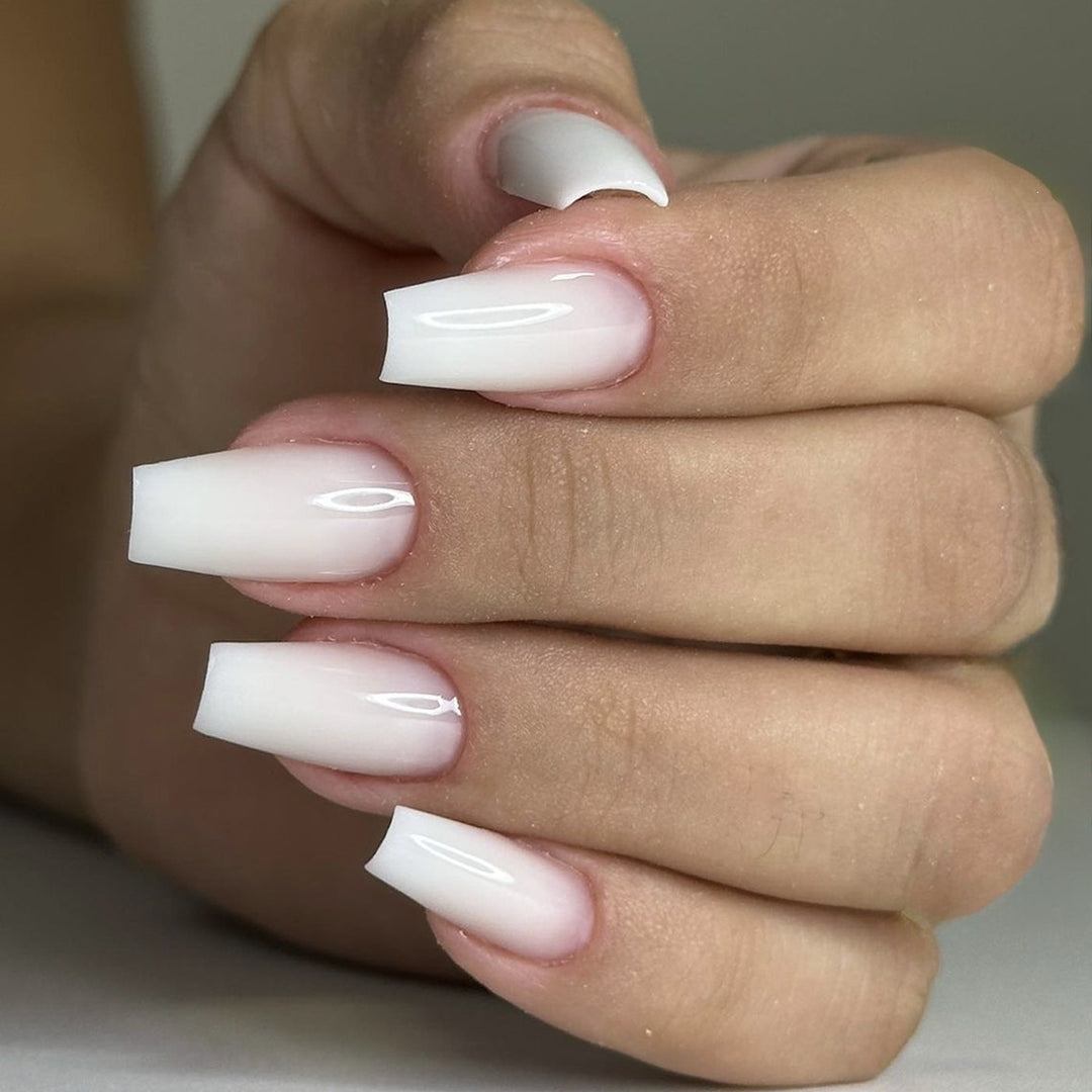 Acrylic Nail Set with Elegant Stiletto Design Stornfield