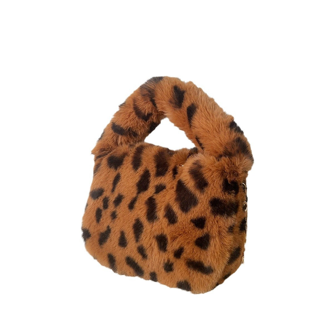Leopard Print Faux Fur Handheld Bag