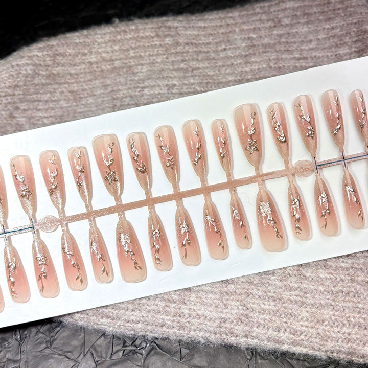 Luxe Press-On Nail Art Set