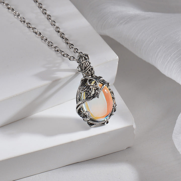 Heart pendant necklace with sparkling accents Stornfield