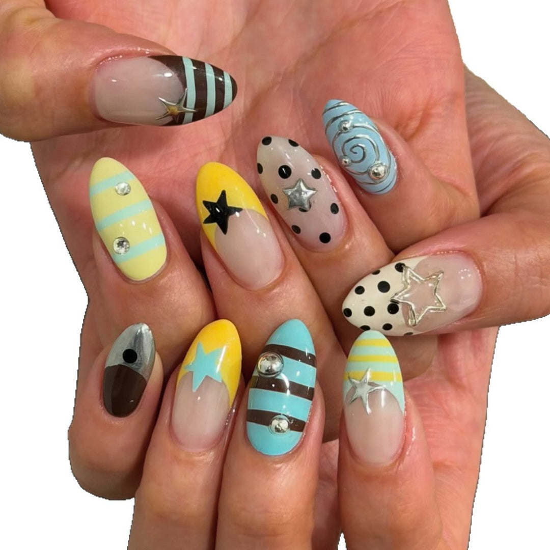 Stylish geometric accent artificial nails Stornfield
