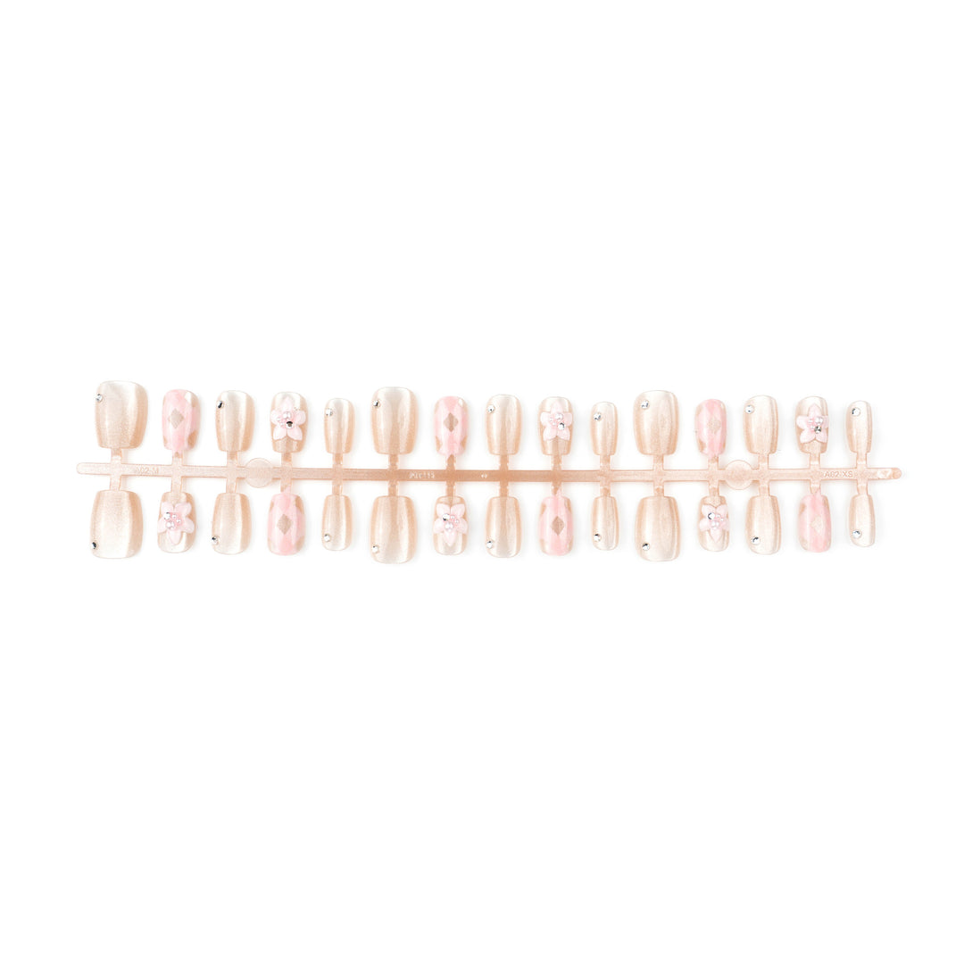 artistic Nail Set Stornfield