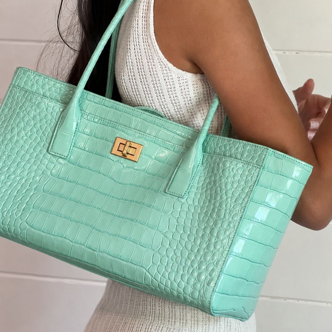 Elegant Crocodile Pattern Tote Bag