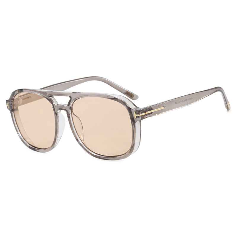 Women's square sunglasses with luxurious plastic frame and mirrored lenses Stornfield