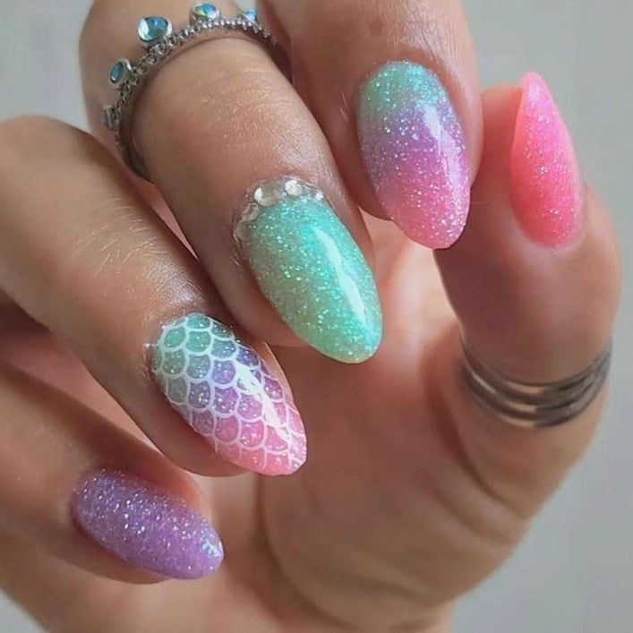 Artificial nails with floral 3D applications Stornfield