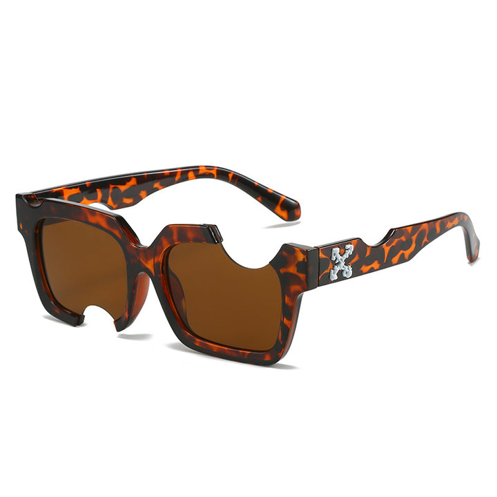Women's modern, geometric sunglasses with exceptional frame Stornfield