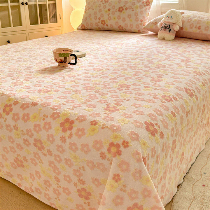 Reversible lightweight bedspread with floral butterfly jacquard texture