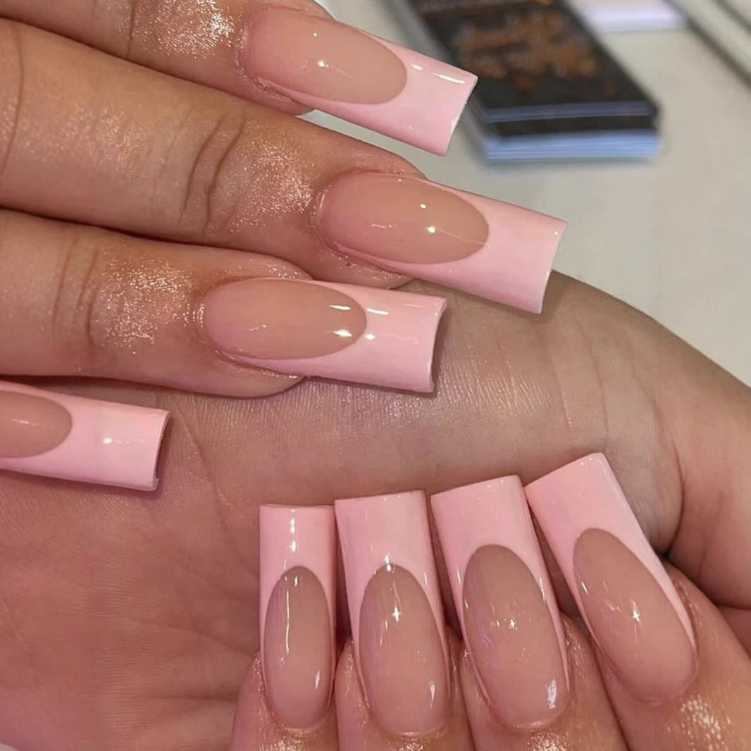 Elegant Designed Art Nails Stornfield