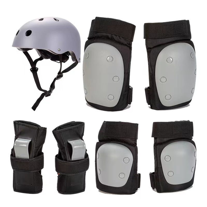 Protective Gear Set Stornfield