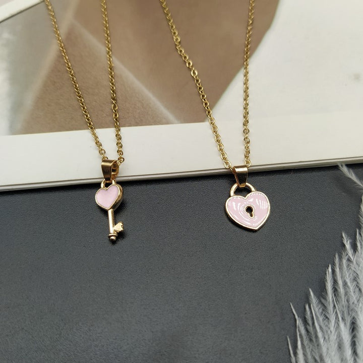 Heart-Shaped Pendant Necklace Set Stornfield