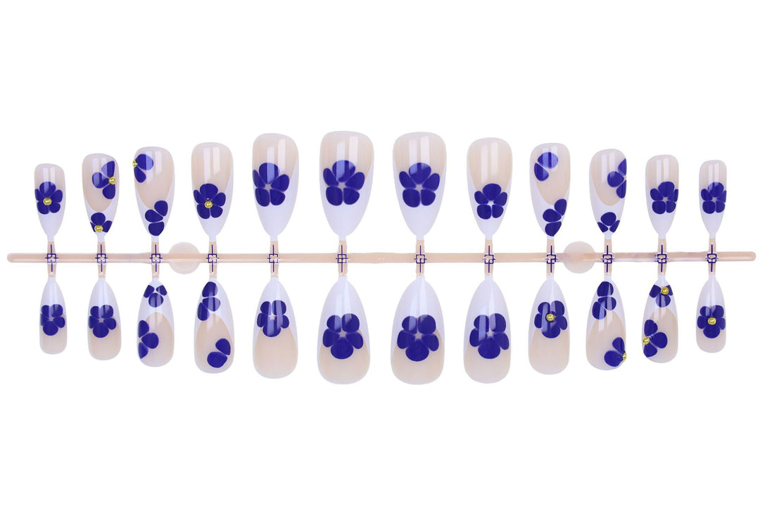 Art and Wellness Nails Stornfield