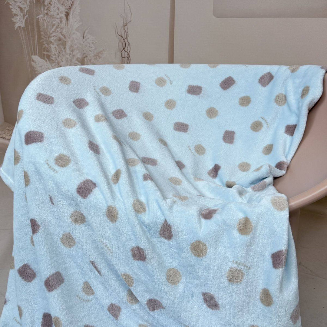 Soft Plush Decorative Throw Blanket