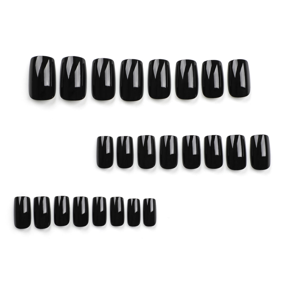 Elegant Nail Art with Gloss Finish Stornfield