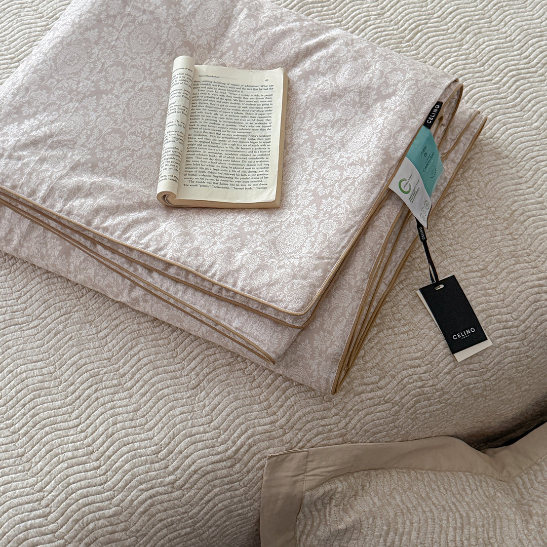 Quilted Cotton Puppy-Print Lightweight Coverlet with Foldable Nap Mat and Matching Pillowcase