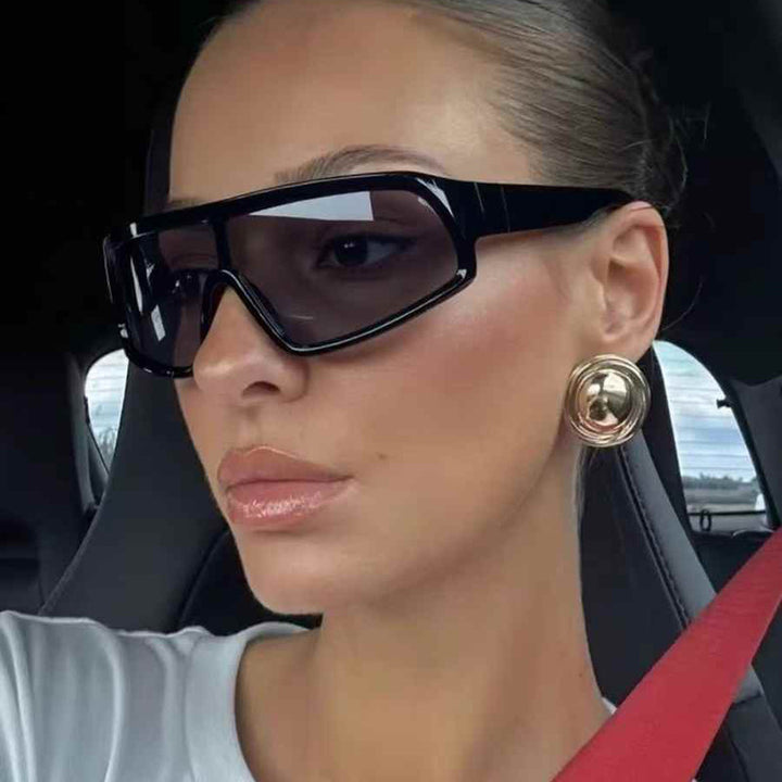 Women's sporty goggles in modern design with ergonomic frame Stornfield