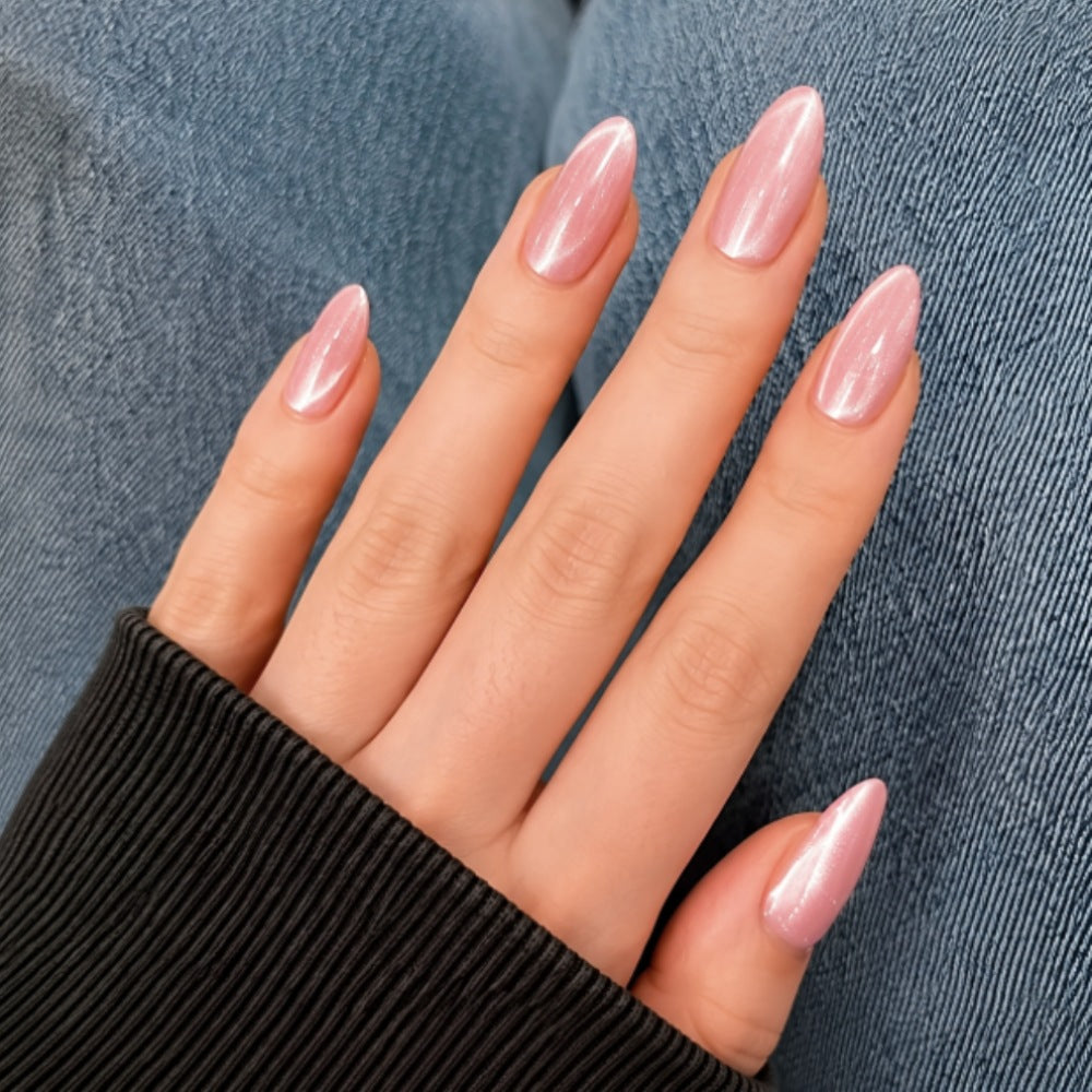 Glamorous artificial nails with shimmering effect and elegant shape Stornfield