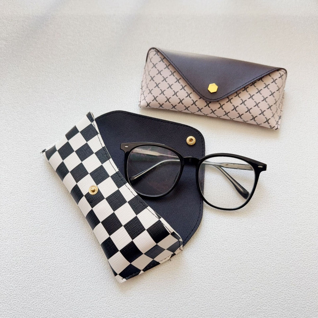 Checkered Pattern Eyewear Case Stornfield
