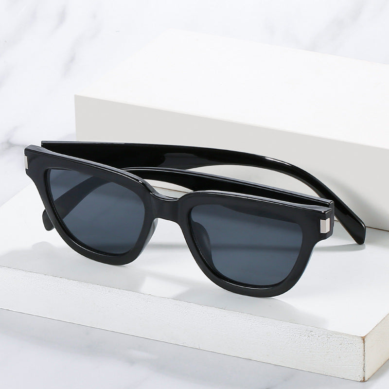 Fashionable Cat-Eye Sunglasses Stornfield