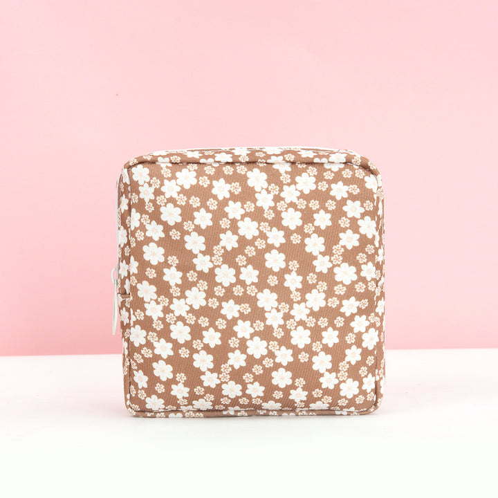 Cosmetic organizer with floral patterned design Stornfield