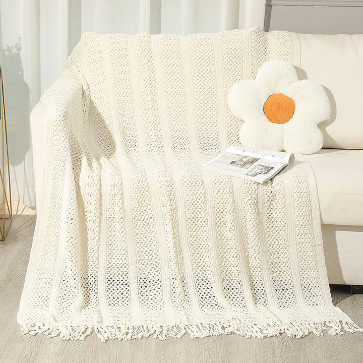 Ladies Large Knitted Blanket Stornfield